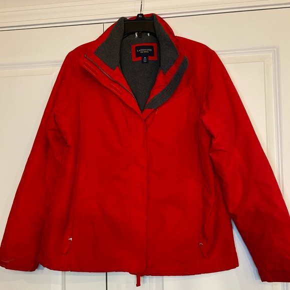 Lands End thick red coat M unisex - Picture 1 of 2